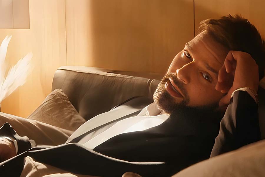 Ricky Martin reaparece rejuvenecido: “¡Tienes 20 años otra vez!”