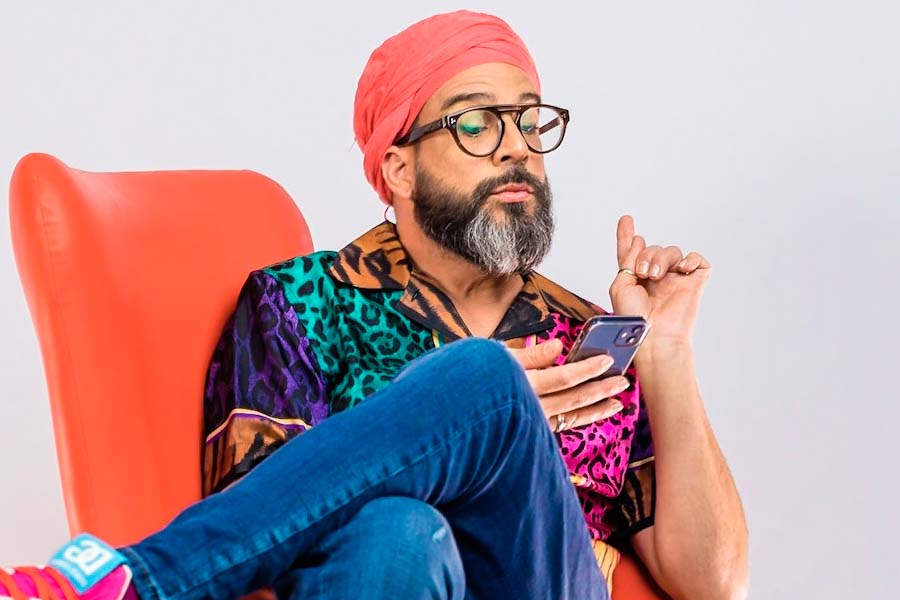 Alex Otaola pide que cancelen visas de trabajo a artistas cubanos