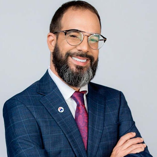 Con la gestión legal de VPP Law Firm, se activa oficialmente la recolección de firmas para revocatoria contra Daniella Levine Cava