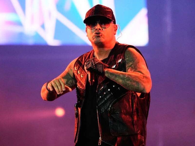 Wisin crea la Universidad del Perreo y así puedes inscribirte